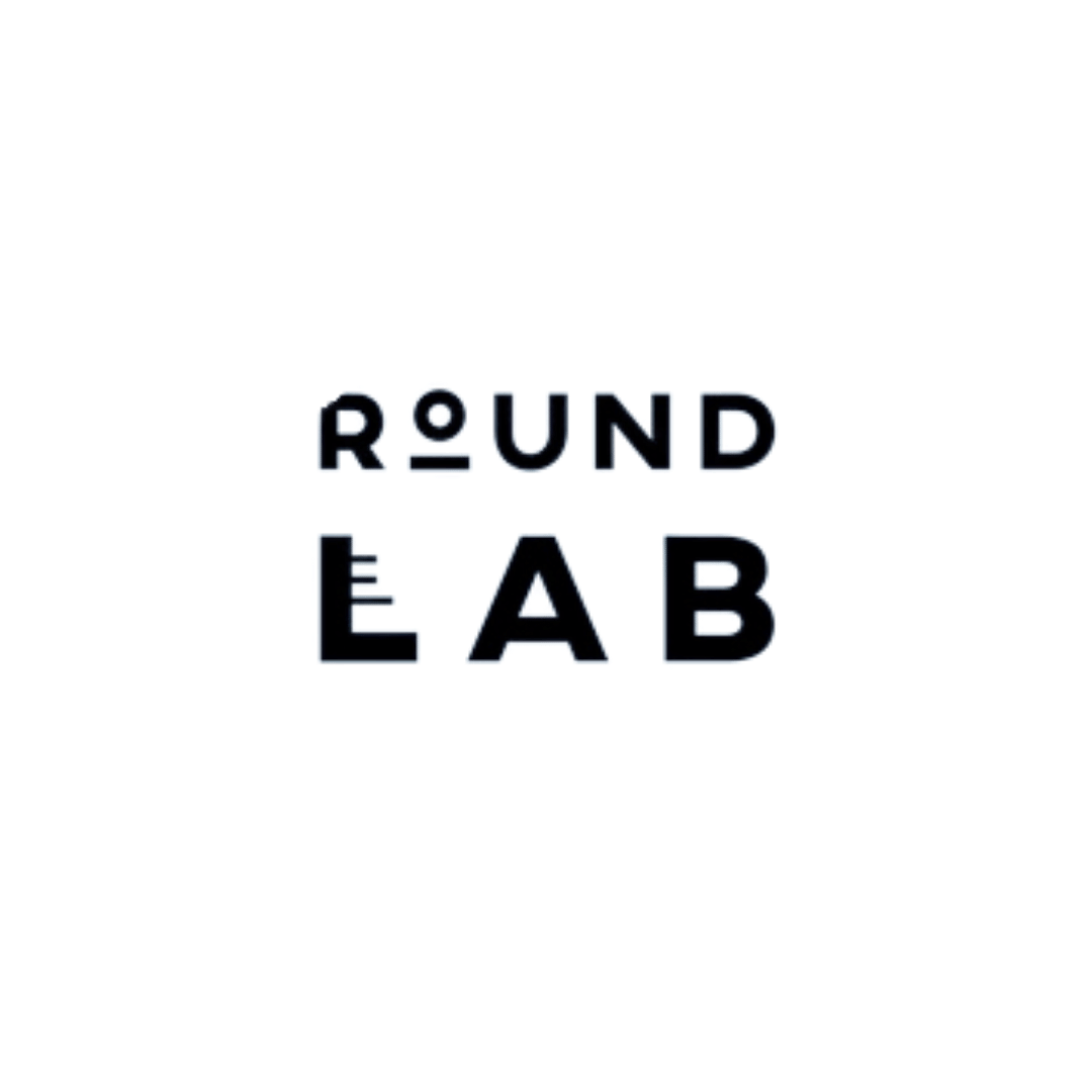 Round Lab، برند محبوب کرهای، با ضد آفتاب مرطوبکنندهاش پوست شما را در برابر آسیبهای محیطی و آفتاب محافظت میکند.